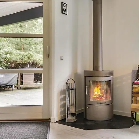 Nice In Vaeggerlose W/ Wifi And 3 Bedrooms * Bøtø By